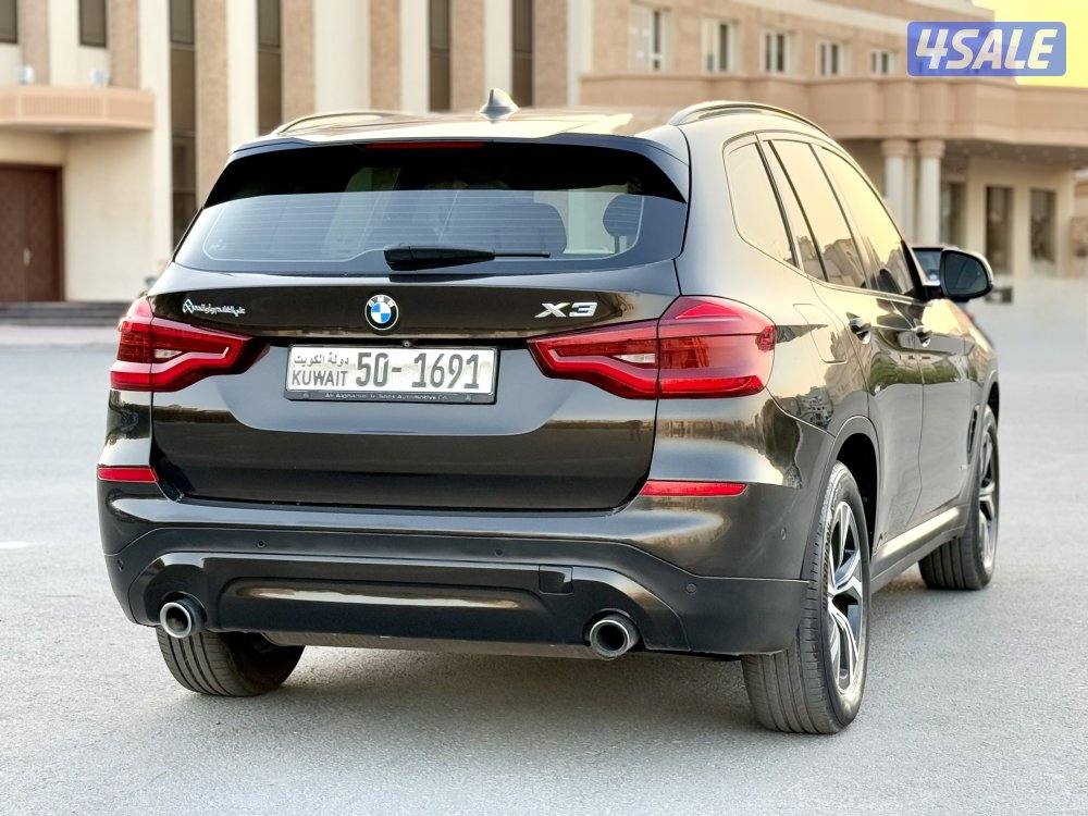 بحالة ممتازه صبغ الوكالة موديل 2018 الشكل الجديد7