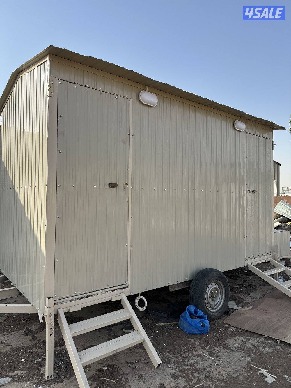 2 حمام خصوصي مفصولين مقاس2/42