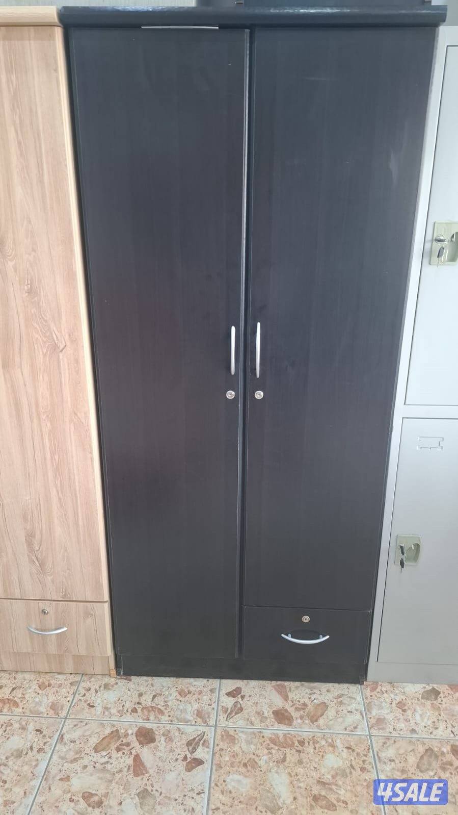 كبتات للبيع ٢ باب ارفف وعلاق3