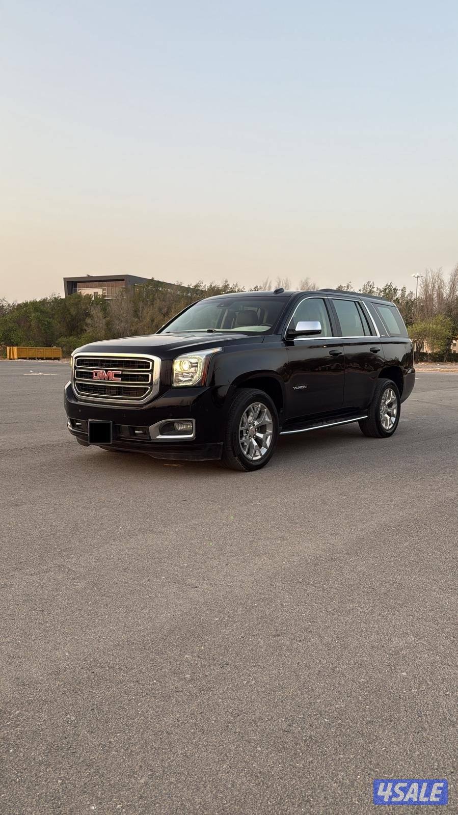 للبيع يوكن SLT كامل المواصفات دبل قير السعر نهااااائي2