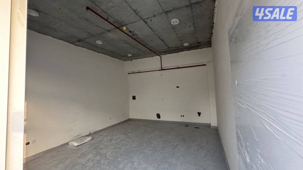 محلات 50 م مع سندرة 25 م مع مكتب منفصل 31 م8