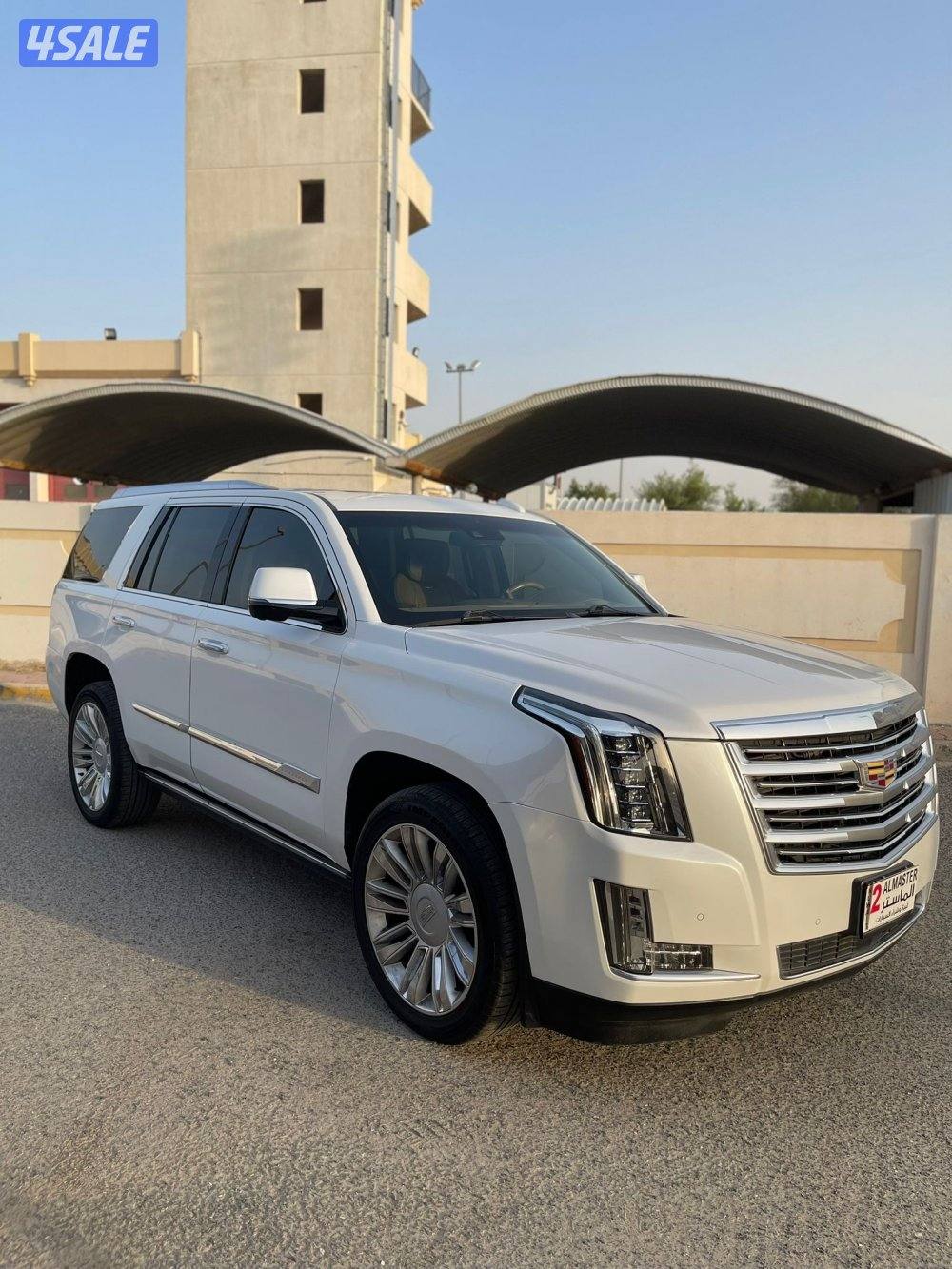 كاديلاك اسكاليد فحص جير مكينه شاصي كامل المواصفات صبغ الوكاله عدا 3قطع0