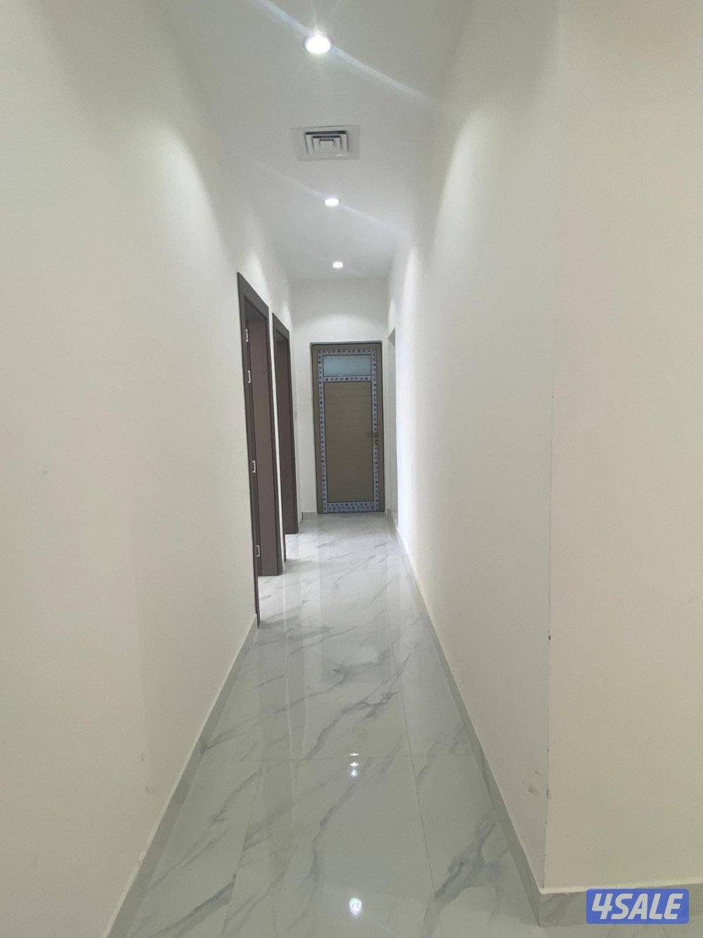 شقة بالمطلاع N10 قطعة 32