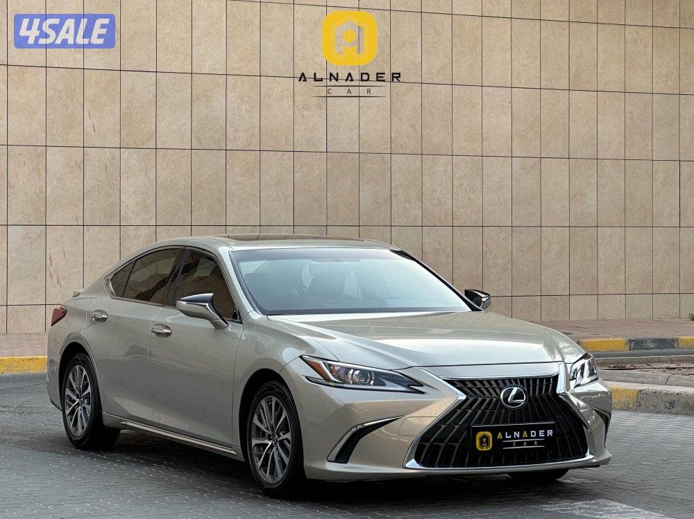 للبيع لكزس ES350 موديل 2022 وارد الساير2
