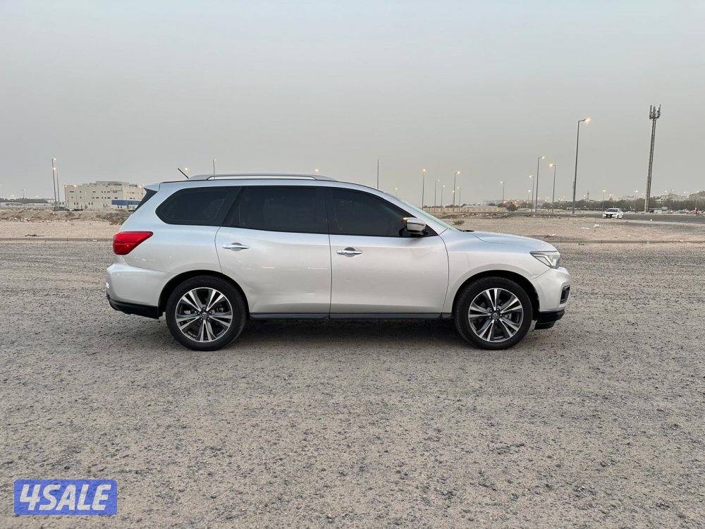 نيسان باثفندر SV موديل ٢٠١٨ عداد قليل4