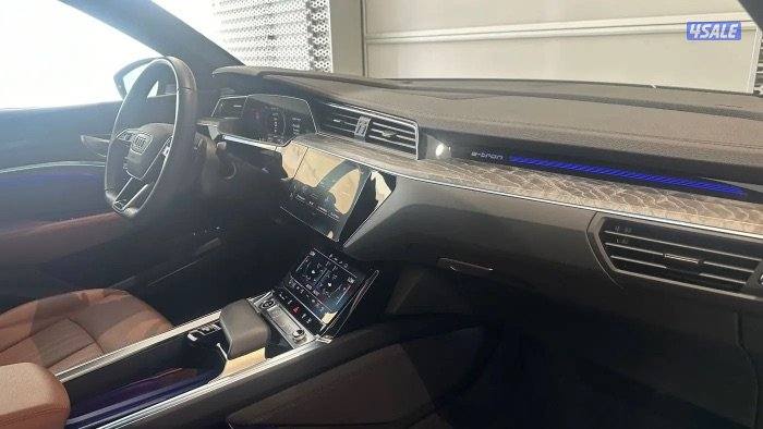 e-tron Sportback 20227