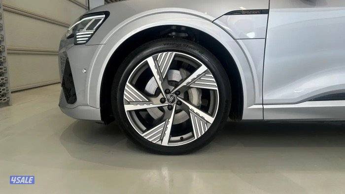 e-tron Sportback 202210