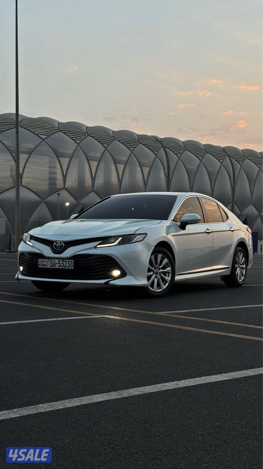 للبيع كامري ٢٠١٨ LE0