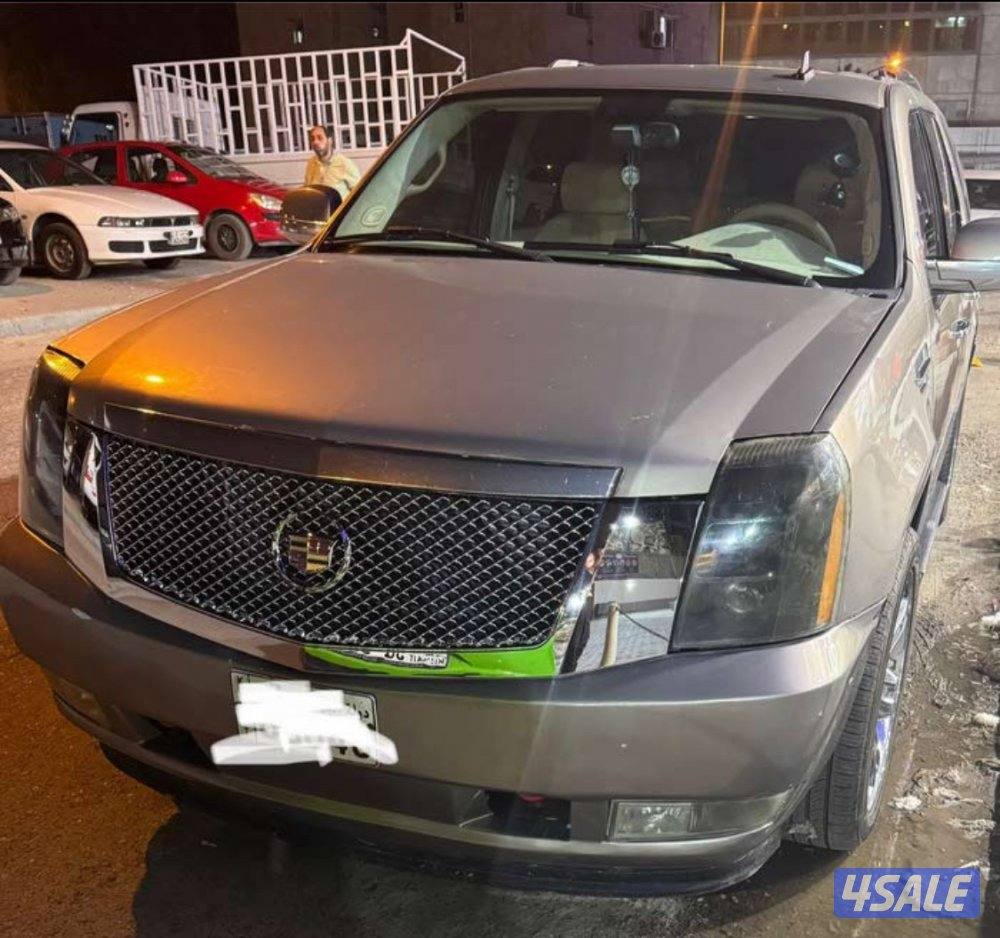 للبيع اسكاليد ٢٠٠٧ شرط الفحص جير ماكينه شاصي السيارة بحاله ممتازه0