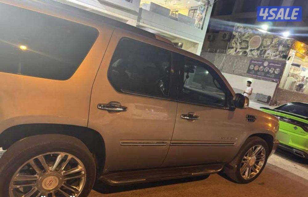 للبيع اسكاليد ٢٠٠٧ شرط الفحص جير ماكينه شاصي السيارة بحاله ممتازه5