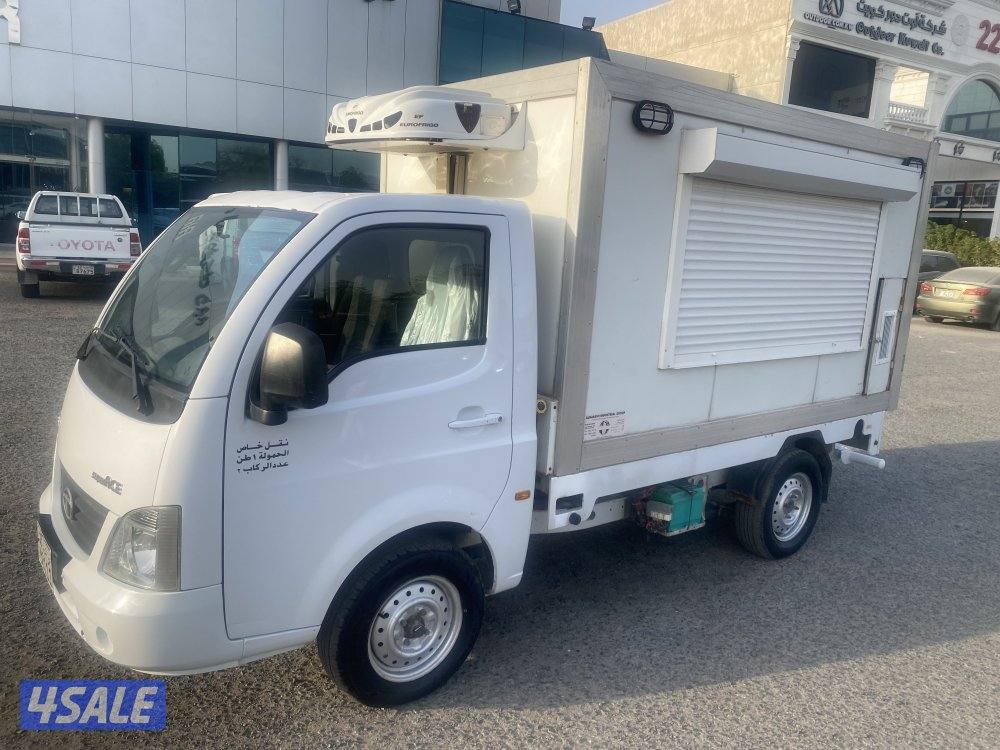 للبيع تاتا 2015 بانزين قيرعادي0