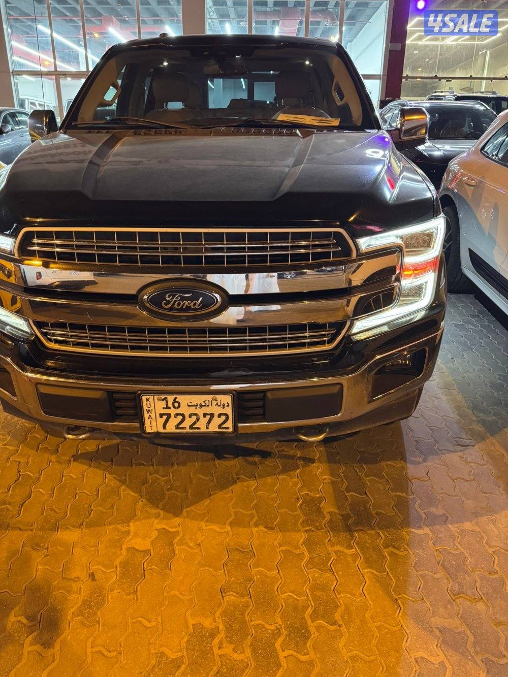 للبيع وانيت فورد لاريت4