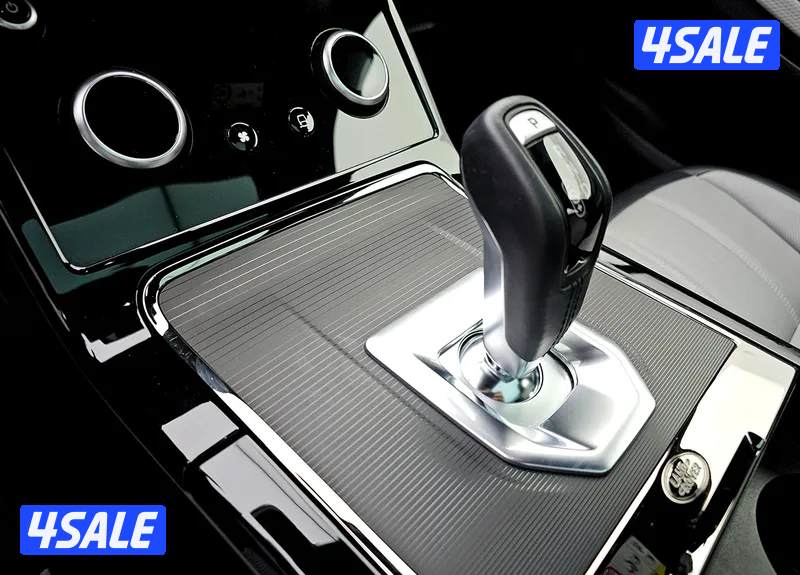 Range Rover Evoque R Dynamic S17