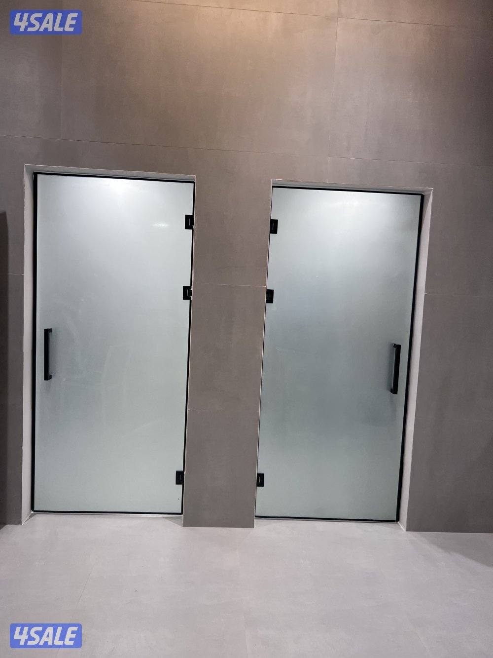 فني زجاج سكريت ومرايا1