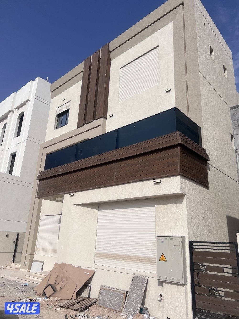 فني زجاج سكريت ومرايا2