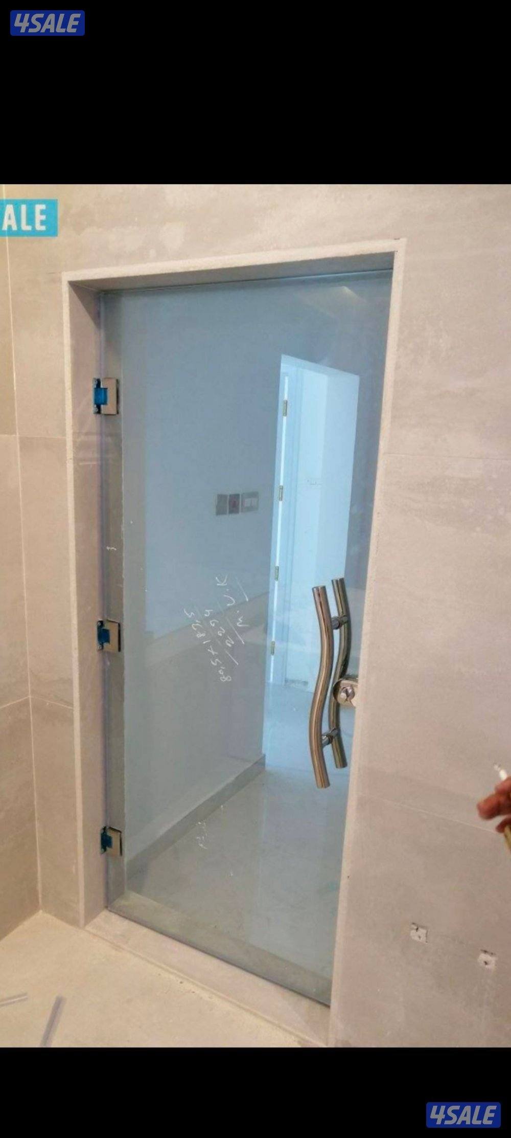 فني زجاج سكريت ومرايا3