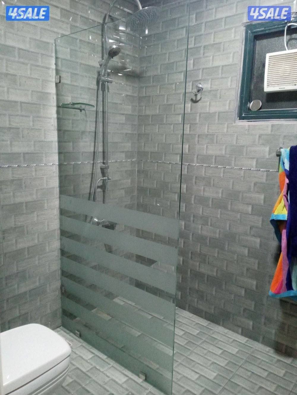 فني زجاج سكريت ومرايا8