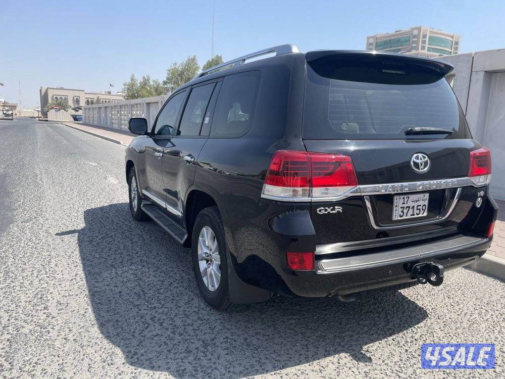 تويوتا لاندكروز4