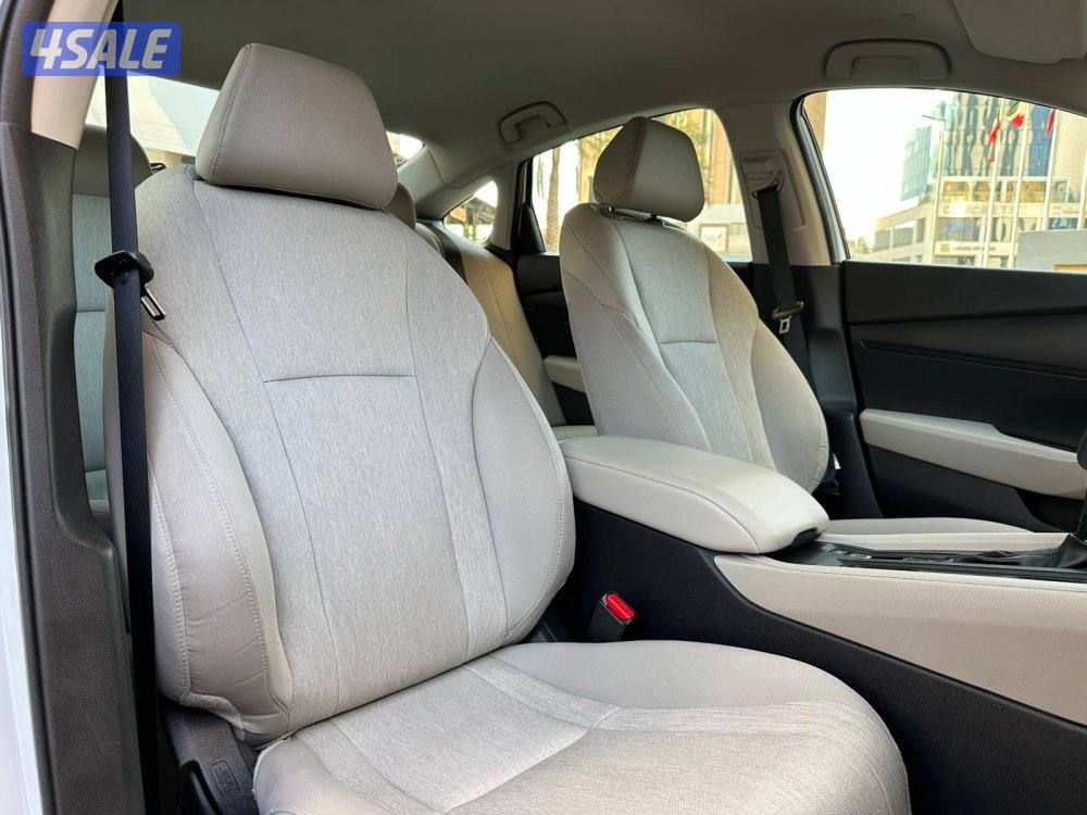 هونداACCORD موديل2023 عداد29الف وارد الغانم تحت الكفاله4