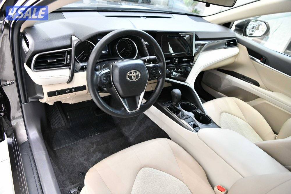 تويوتا كامري LE5