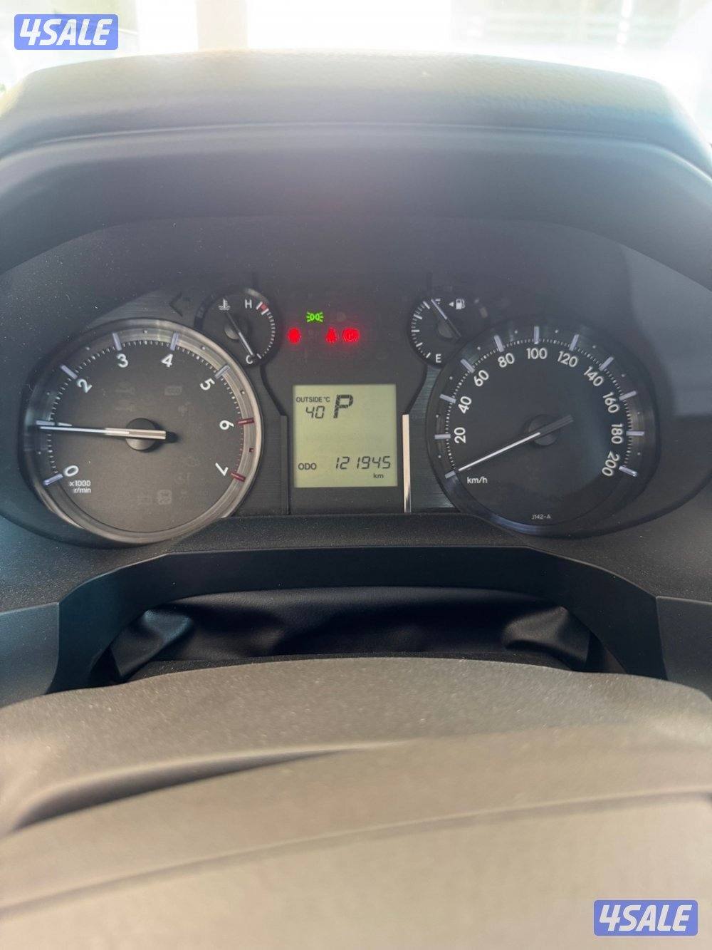 كشنات جلد كامل المواصفات عدا الفتحة برادو 2018 ماشي 127 الف مرفق الفحص3