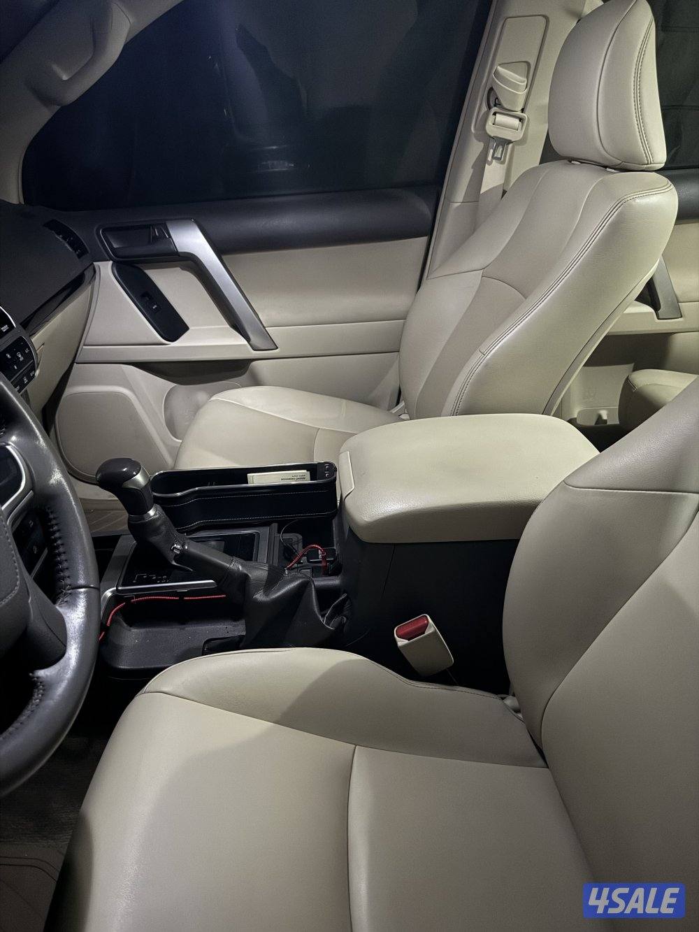 كشنات جلد كامل المواصفات عدا الفتحة برادو 2018 ماشي 127 الف مرفق الفحص6