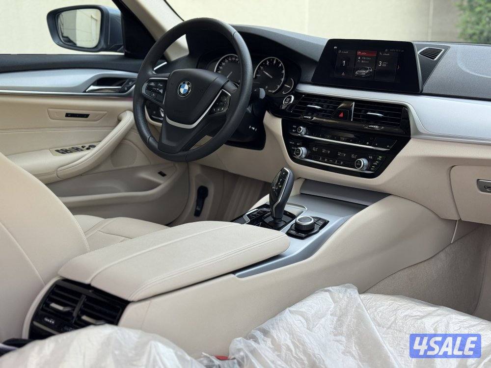 بي ام دبليو 520i موديل 2020 عداد 19 الدرجة الأولى الغانم صبغ وكالة9