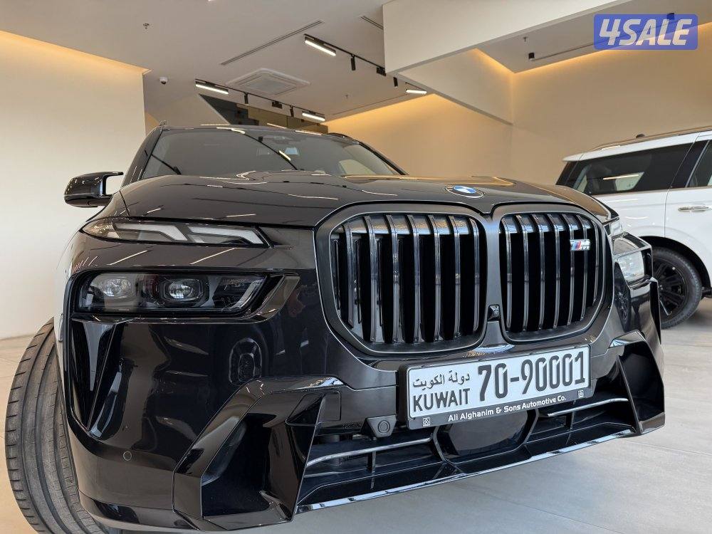 BMW X7M60i3