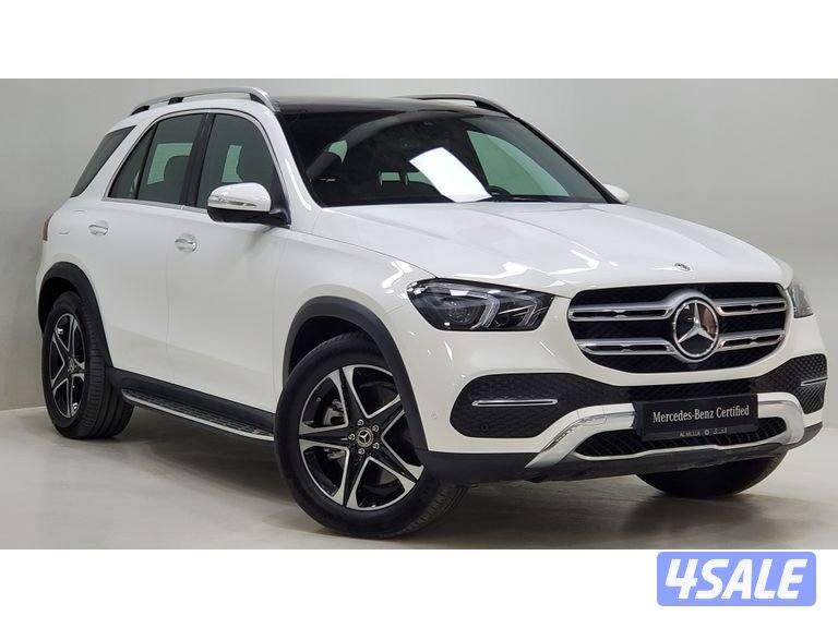 Mercedes-Benz GLE SUV1