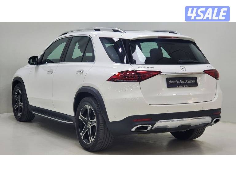 Mercedes-Benz GLE SUV5