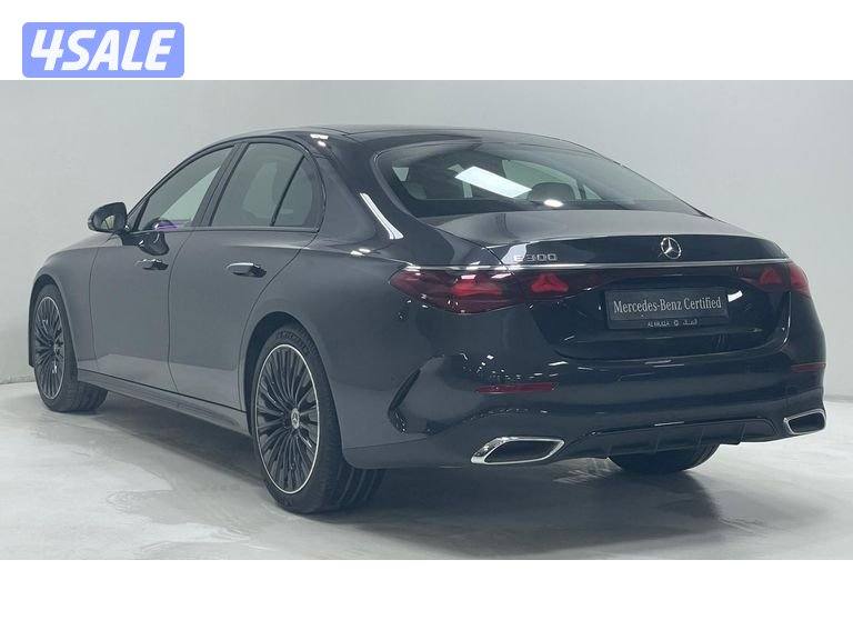 Mercedes-Benz E-Class5