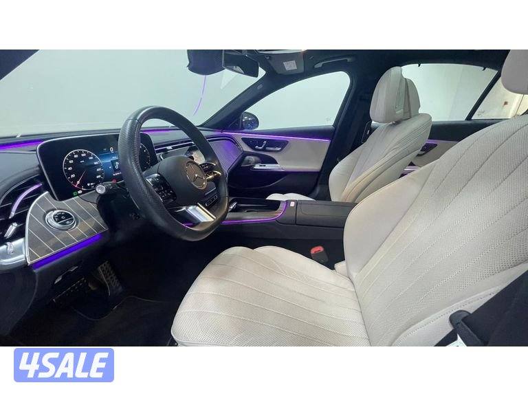 Mercedes-Benz E-Class10