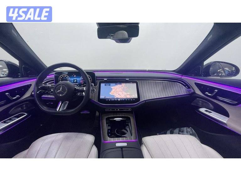 Mercedes-Benz E-Class11