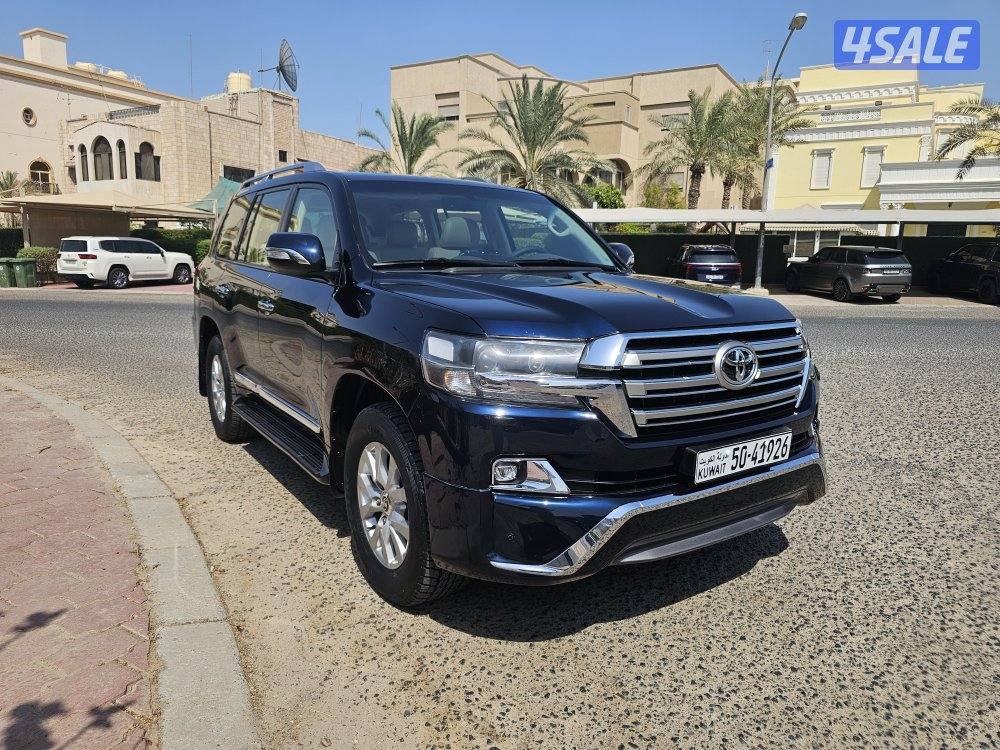 لاندكروز GXR الساير ٨ سلندر بحالة الوكالة صبغ الوكالة5