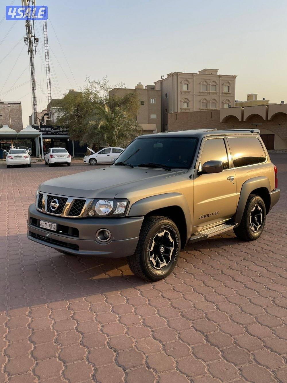 للبيع سوبر سفاري كبسوله ((((جير عادي ))) وارد الكويت شرط الفحص بالكامل7