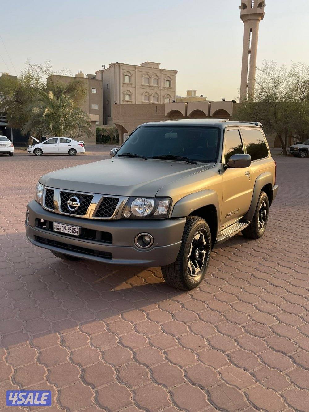 للبيع سوبر سفاري كبسوله ((((جير عادي ))) وارد الكويت شرط الفحص بالكامل11