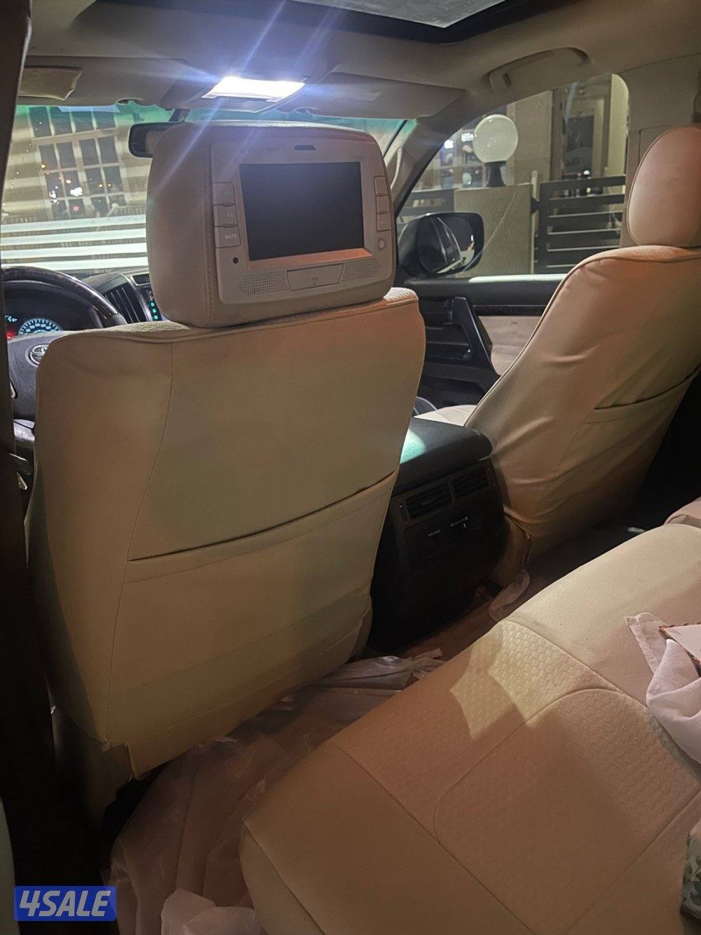 للبيع لاند كروز 20113