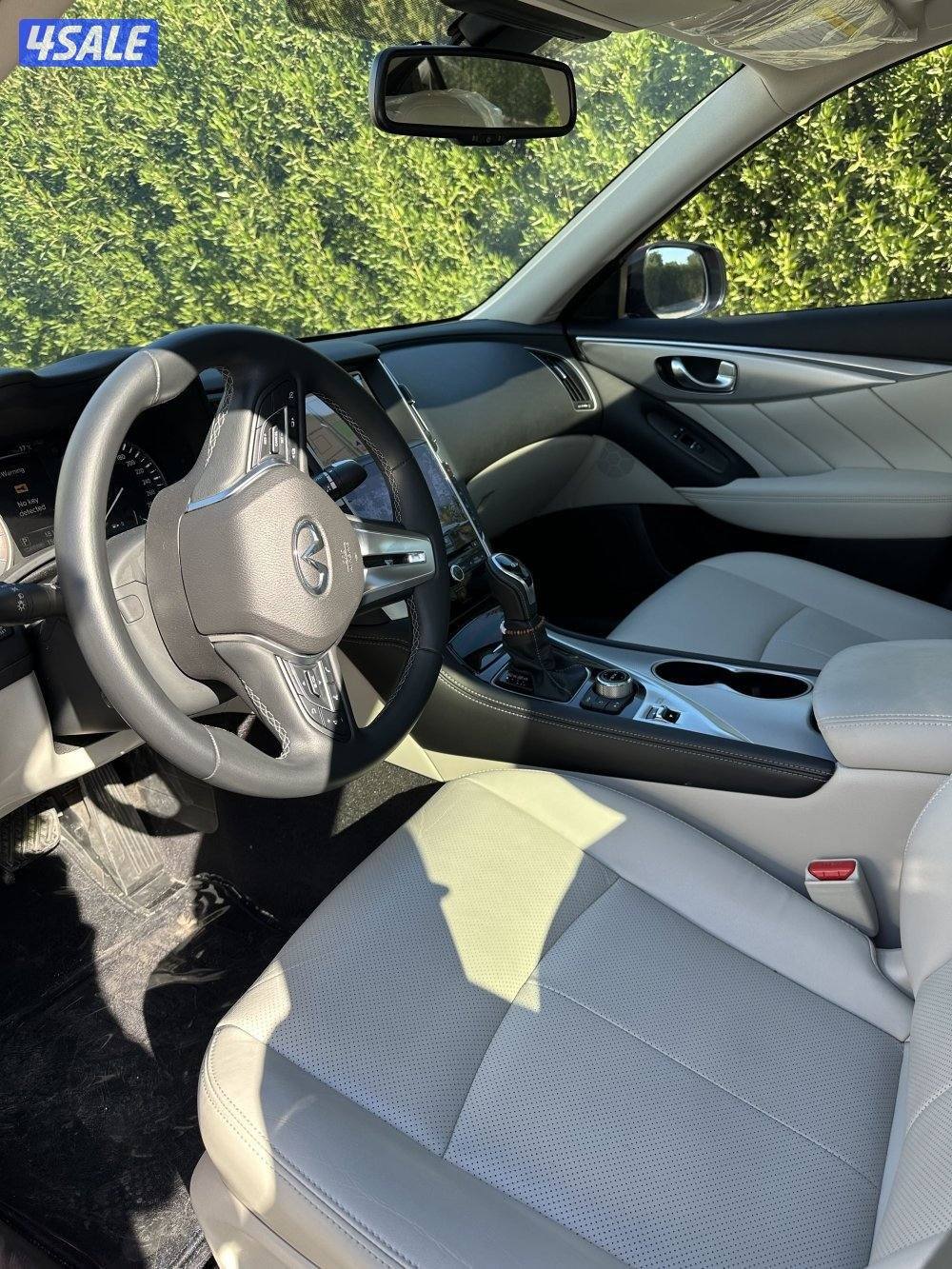 انفينيتي Q50 ٢٠٢١ - ٦ سلندر توين تيربو دفع رباعي - قوة ٣٠٠ حصان4