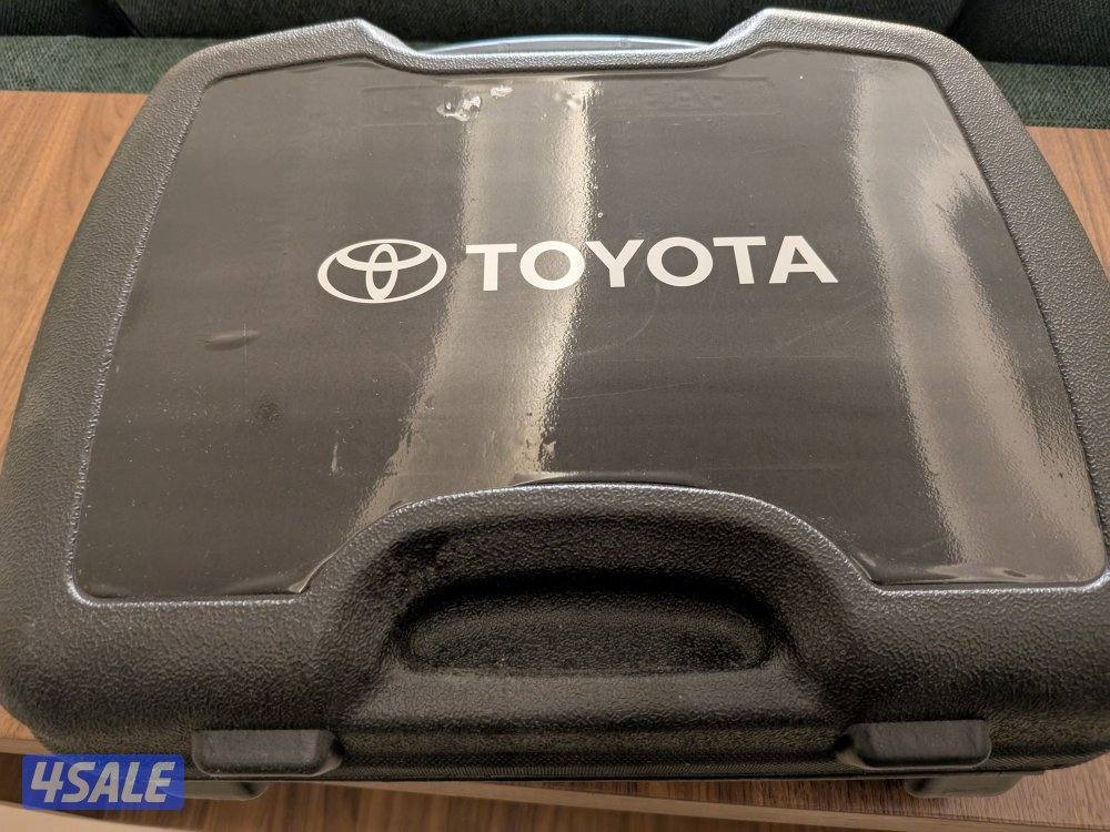 للبيع قلص تويتا لاند كروزر 20241