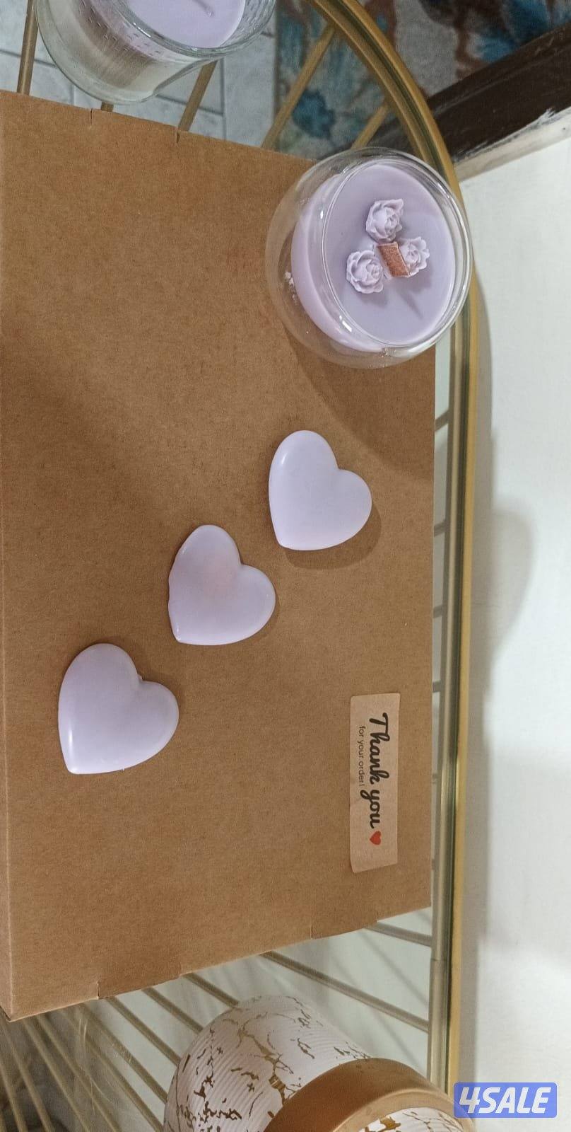 هدايا تنسيق ورد طبيعي بوكس الشموع حسب المناسبة6