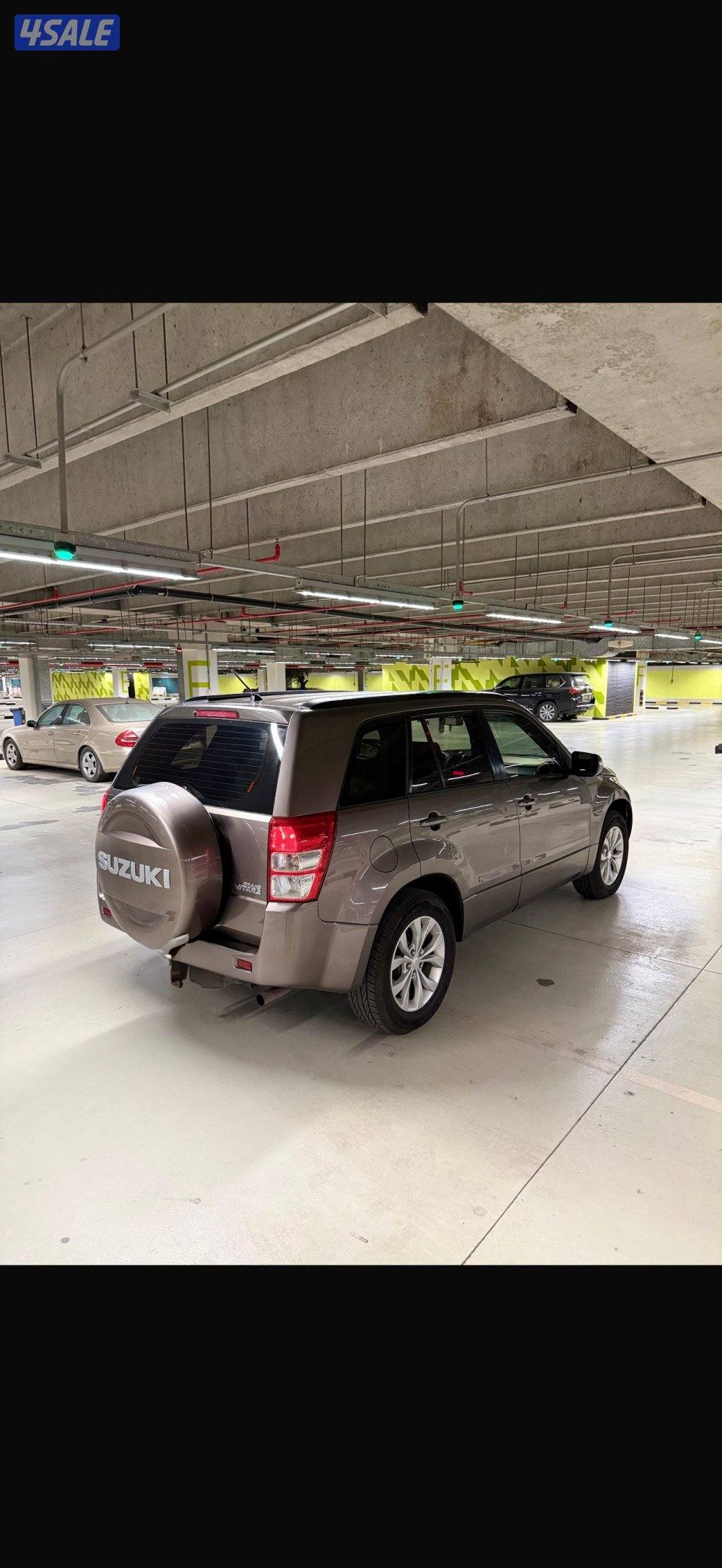 للبيع سوزوكي فيتارا الموديل 2013 قير عادي بقمه النظافه3