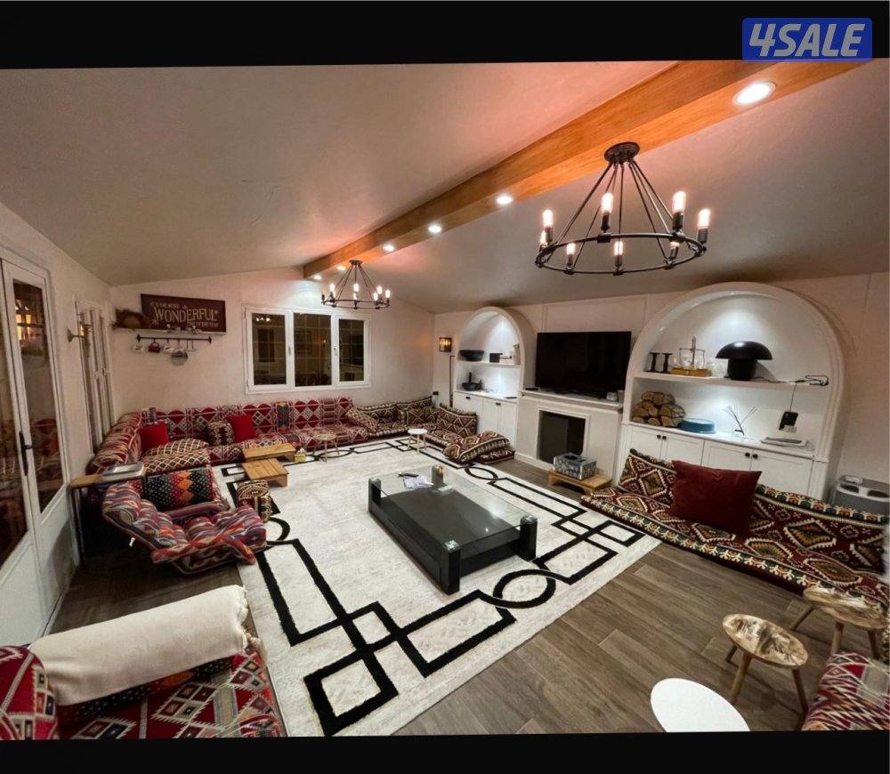 للبيع دوانية متنقلة مقاس 5/79