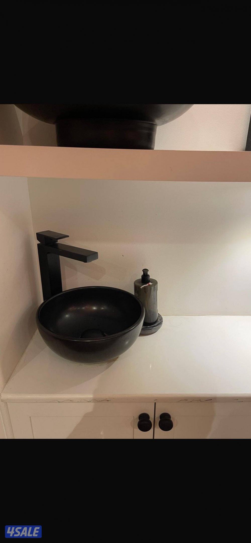 للبيع دوانية متنقلة مقاس 5/712