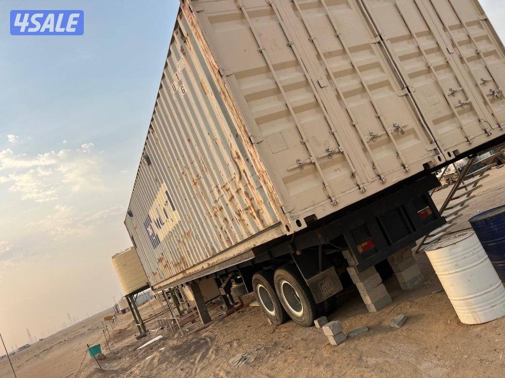 للبيع مشروع كونتينرين لازقين ببعض ، فيه طاوله بلياردو وقعده قيمز2