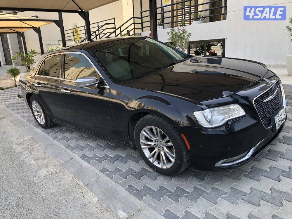 كرايسلرc300 صبغ الوكاله 8سلندر وشرط الفحص الكامل عداد169 الف جديده13