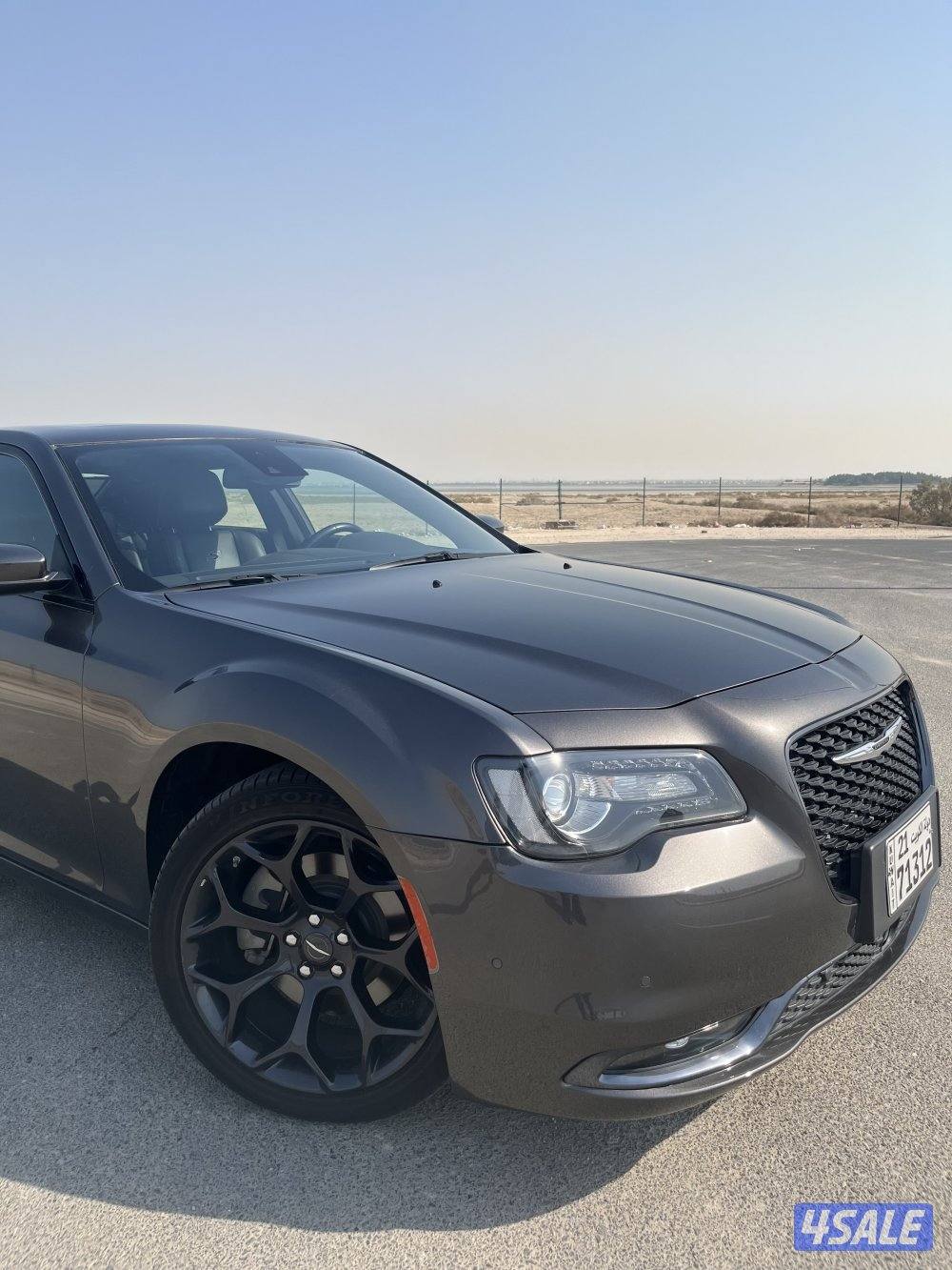 للبيع كرايسلر 300s موديل 20222