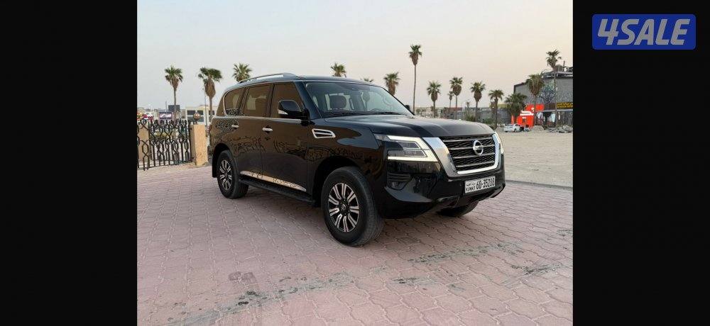 باترول اسود تيتانيوم نظيف 20211