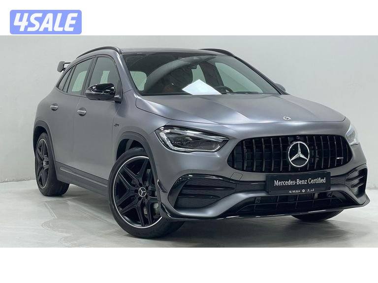 Mercedes-Benz GLA1
