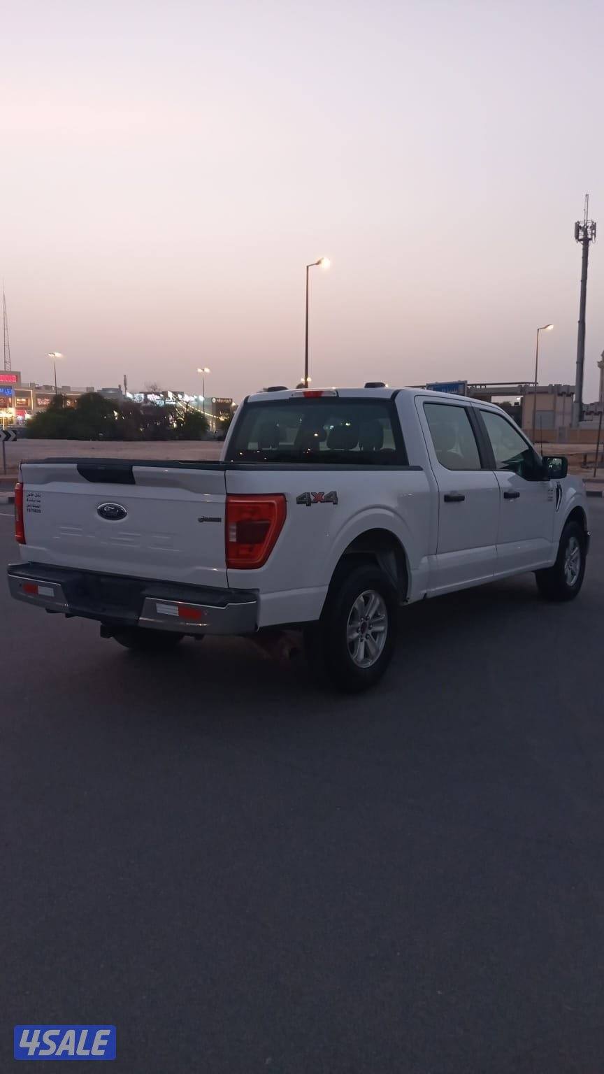 للبيع وانيت فورد f2505