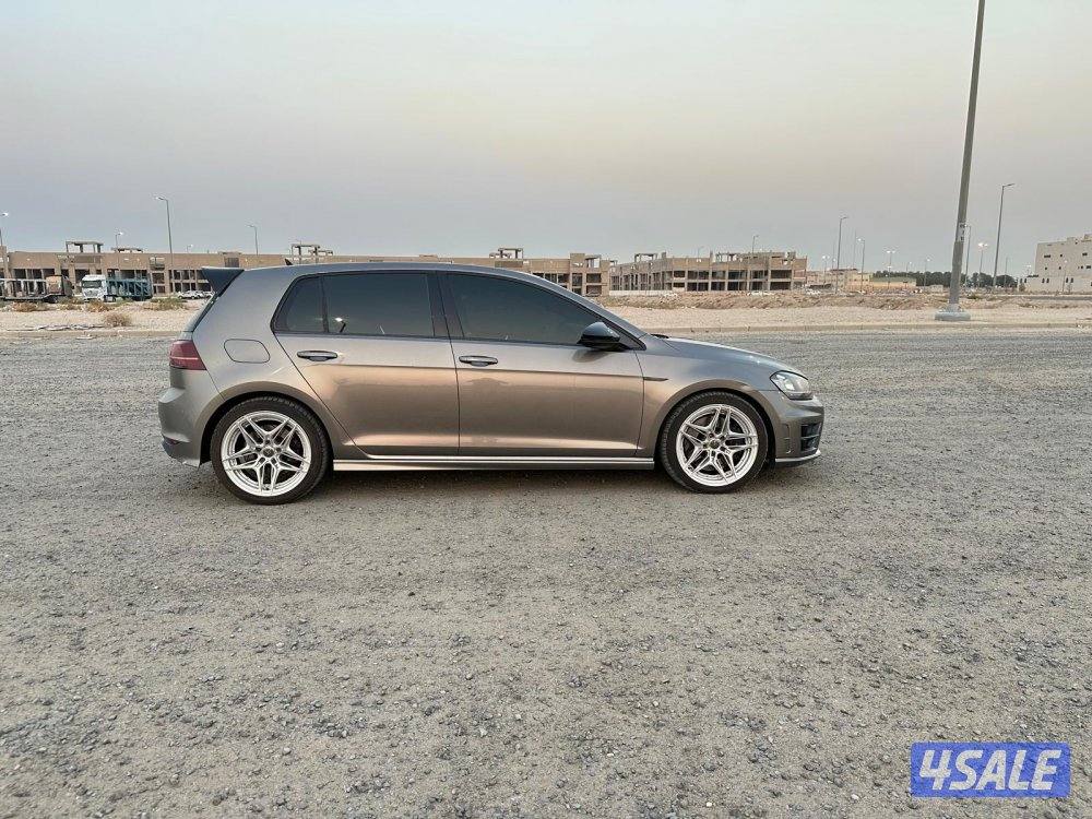 فولكسفاغن جولف R موديل ٢٠١٦ بحالة الوكالة3
